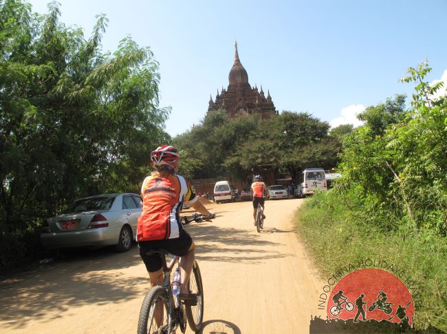Thailand - Laos Biking To Vietnam  - 25 Days 1